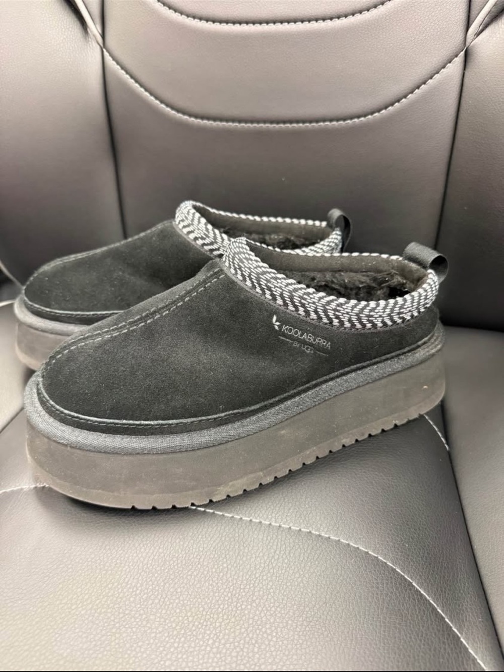 Koolaburra Kids Black Suede Slip-On Platform Slippers with Patterned Trim